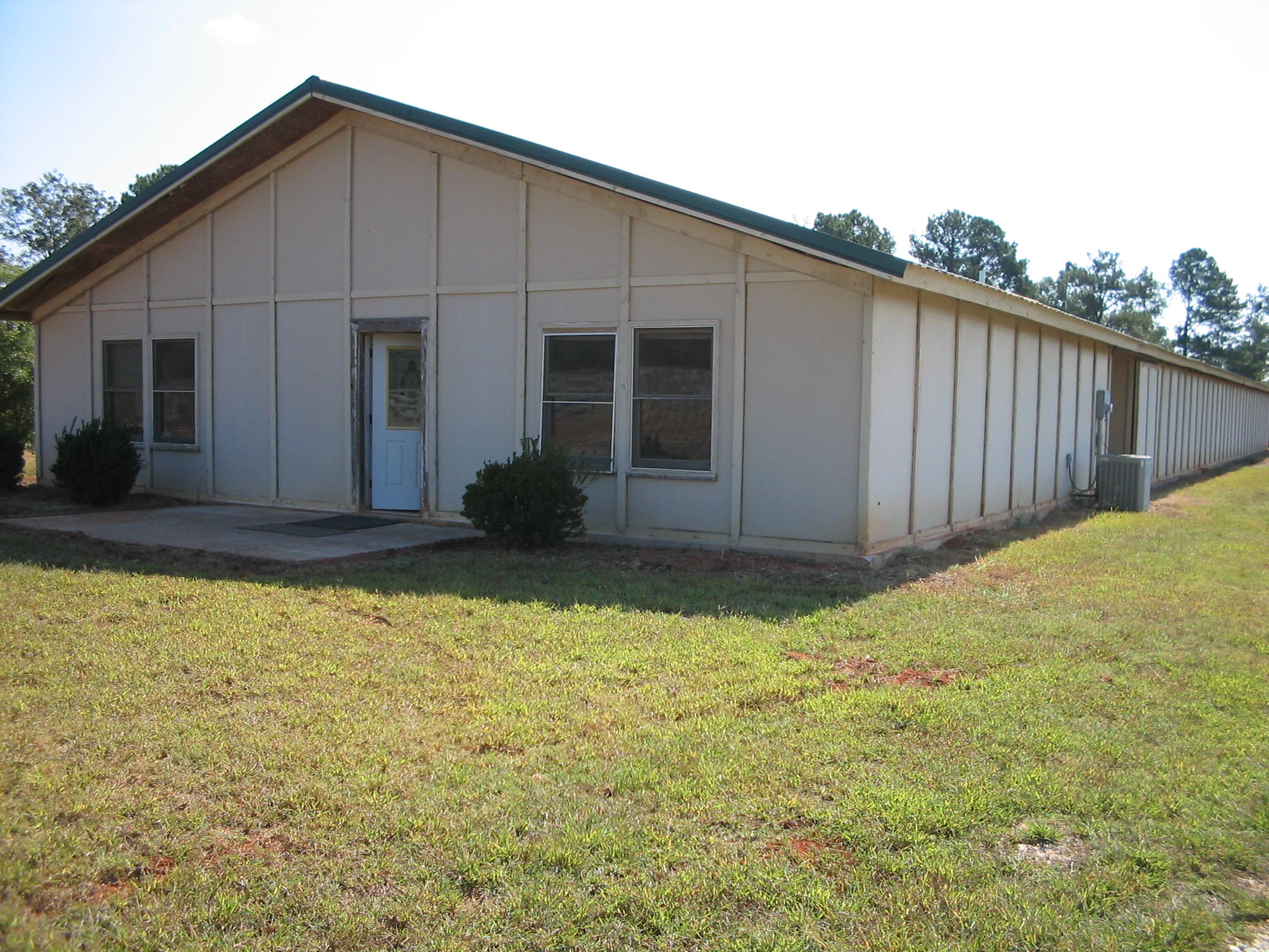 barn2.jpg